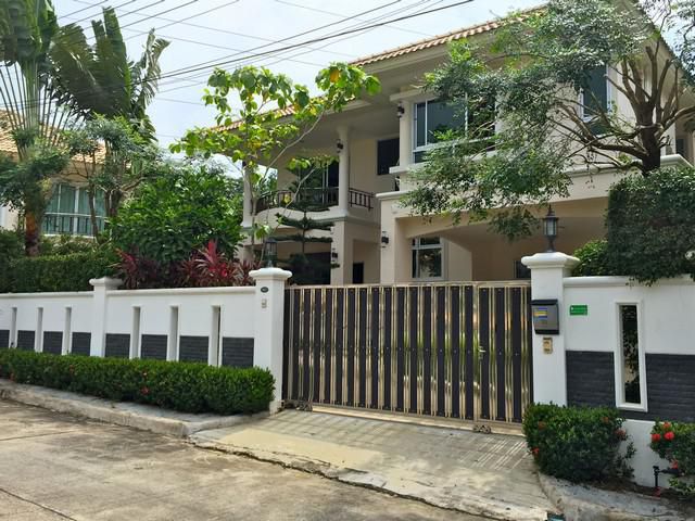 For Sales : Thalang House, 3 bedrooms 4 bathroom