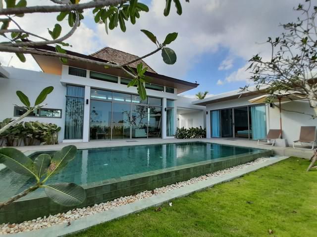 For Sales CherngTalay Luxury Pool Villa, 2B