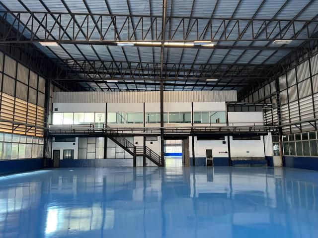 Factory/warehouse for lease 2,886 sq.m. on Teparak road, Samutprakarn Province.