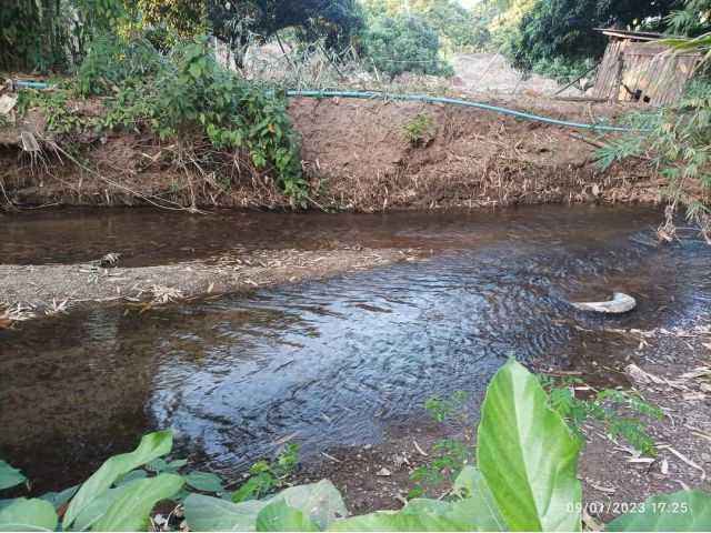 ขายที่ดินบ้านสบเตี้ยะจอมทองติดลำธารน้ำพร้อมโอน