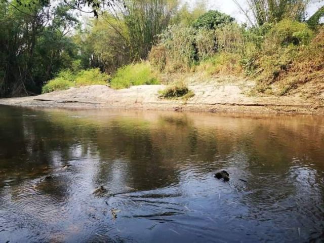 ขายที่ดินเนินสโลปวิวภูเขาติดน้ำกว้าง 100 เมตรติดถนนพร้อมโอน