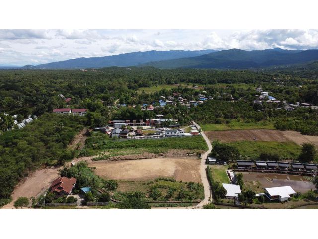 ขายที่ดินบ้านกลาง  ทางขึ้นดอยอินนทนน์ อ. จอมทอง จ.เชียงใหม่