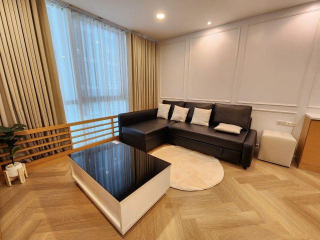 Asoke Place Condo for rent 2 bedrooms 1 bathroom 80 sqm. rental 35,000 baht/month