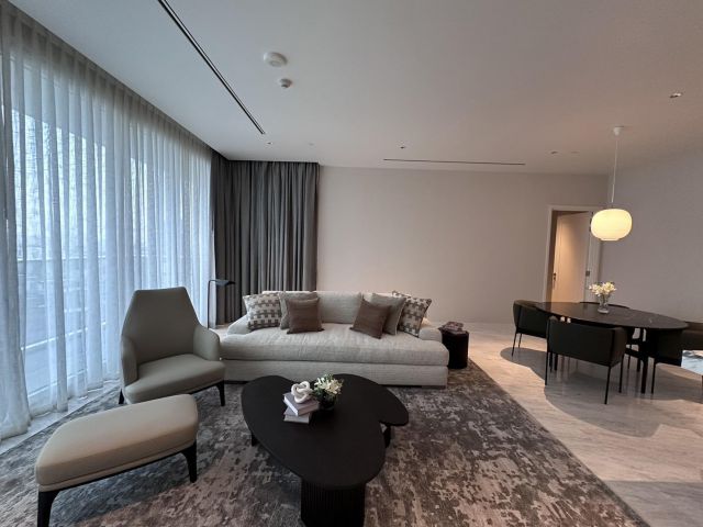 ขาย Four Seasons Private Residence Bangkok 1 ห้องนอน ตกแต่งพร้อมอยู่