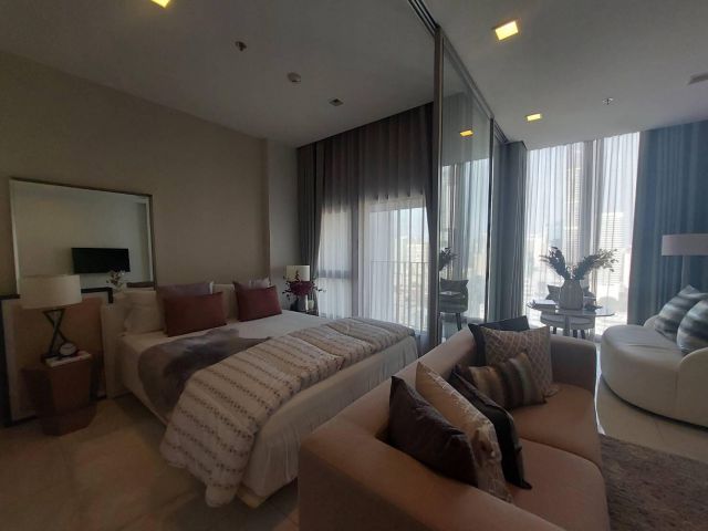 Hyde Sukhumvit 11 Condo for Sale!