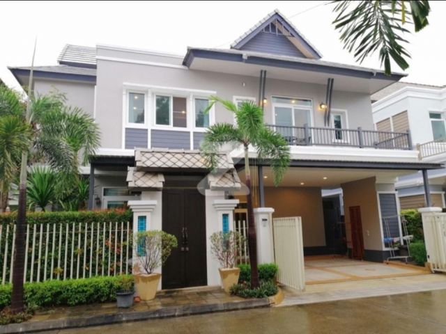 H514-Sell with tenants, 2-storey house (Q-House), Wat Ket, Mueang Chiang Mai, Chiang Mai.