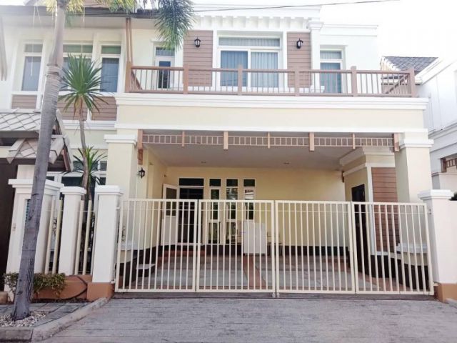 H576-Sell 2-storey house, 5 bedrooms, 66.2 sqw, Wat Ket, Mueang Chiang Mai, Chiang Mai