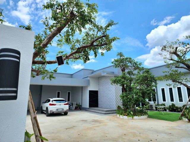 H578-Selling a single-storey house, Chaisathan, Saraphi, Chiang Mai