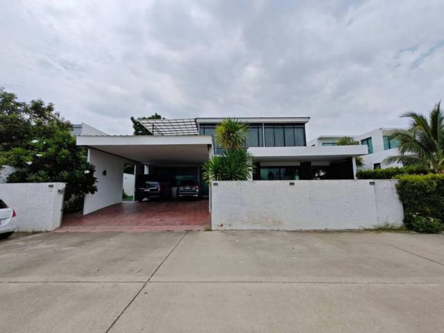 H704-Sell 2-storey house, 3 bedrooms, 186 sqw, Chaem Chang, San Kamphaeng, Chiang Mai