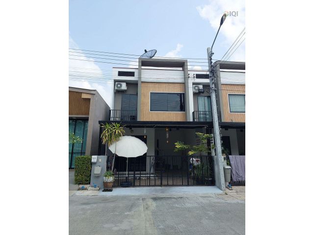 ขาย ด่วน Townhome S Gate Town เพชรเกษม 69