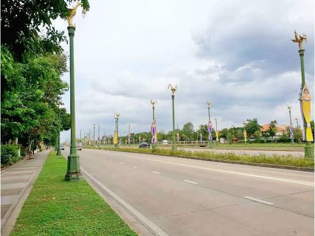 ขายที่ดิน 3 ไร่ ทำเลติดถนนอุทยาน บนถนนที่สวยที่สุดในประเทศไทย