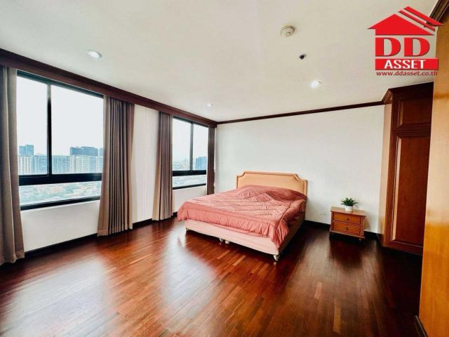 For Sale Penthouse Ratchada ขายคอนโดตึกช้าง รัชดา ห้องมุม