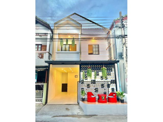 ขาย ทาวน์โฮม หมู่บ้านอมรพันธ์ 90 ตรม. 17.4 ตร.วา บ้านสวยทำเลดี Renovate เรียบร้อยพร้อมยื่นBank