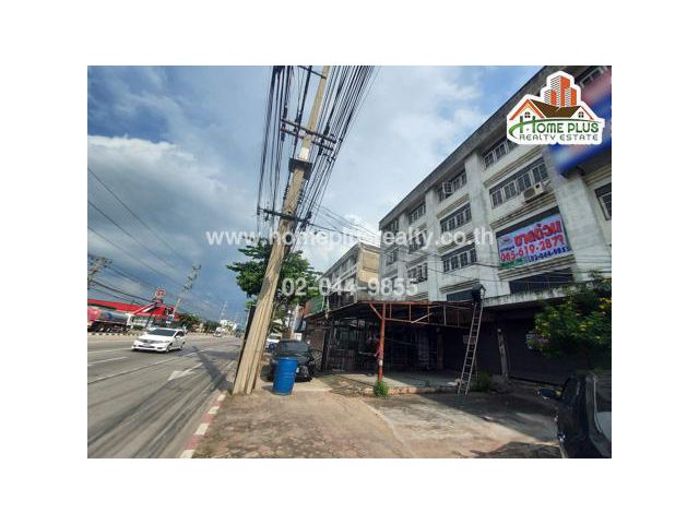 อาคารพาณิชย์ 4 ชั้นครึ่ง ติดถนนลำลูกกา ปทุมธานี (เยื้องตลาดบ้านฟ้ามาร์เช่)