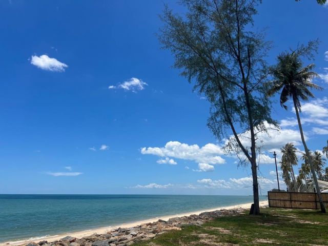 ขายที่ดินติดทะเลติดชายหาดสวยทำเลสวย บรรยากา อ.สิชล จ.นครศรีธรรมราชศดี