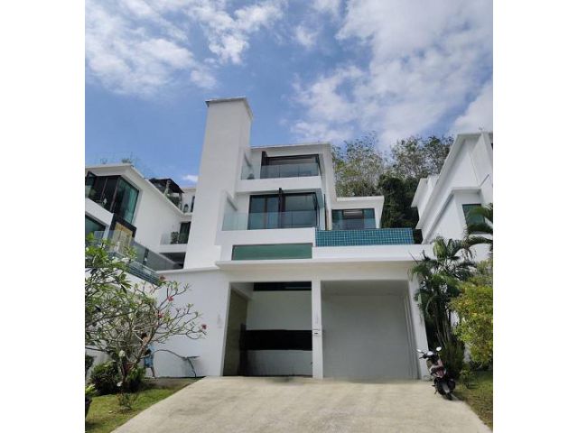 ขายบ้าน 3ชั้น สไตล์พลูวิลล่า วิวทะเลอ่าวปอ โครงการThe Sunrise Ocean Villa ถลาง ภูเก็ต.